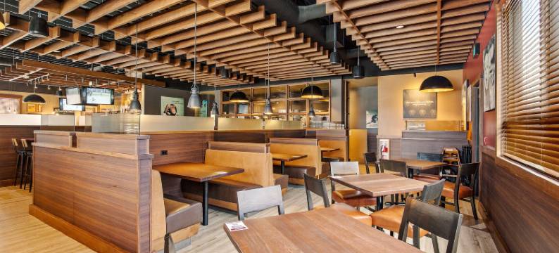 梅里特贝斯特韦斯特优质酒店(Best Western Plus Merritt Hotel)图片