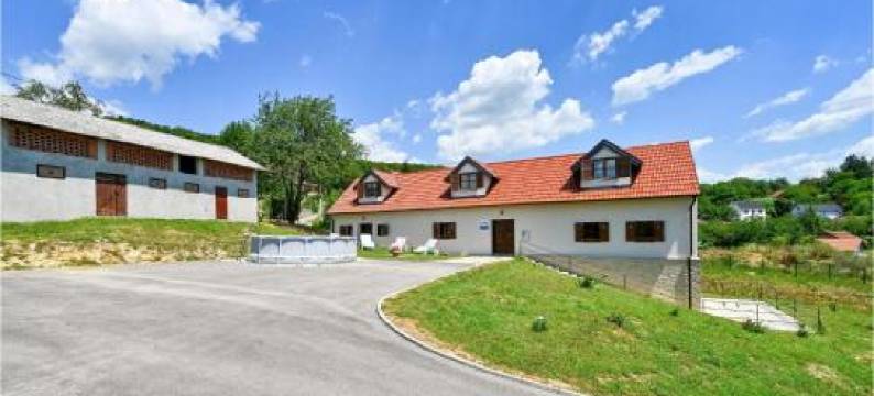 Awesome Home in Breznicki Hum图片