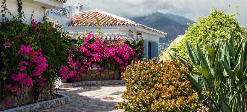 奥托索尔公寓酒店(Sechi Aparthotel Marbella - Self Service, with Parking)图片