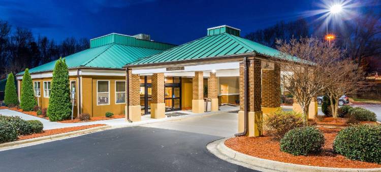 艾希伯勒南品质酒店(Quality Inn Asheboro South)图片