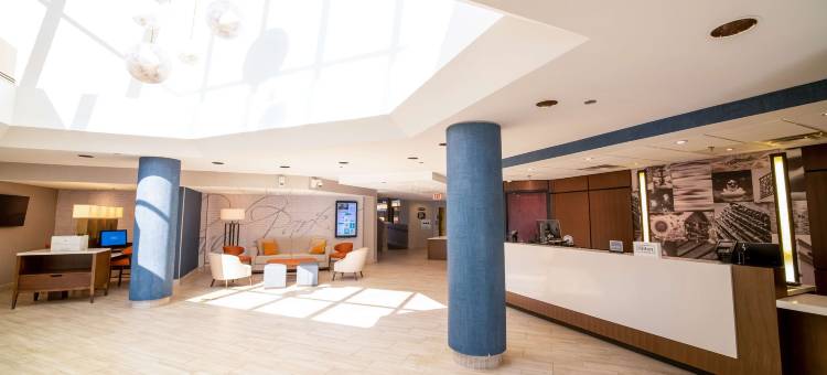 堪萨斯城奥佛兰公园希尔顿安泊酒店(Embassy Suites by Hilton Kansas City Overland Park)图片