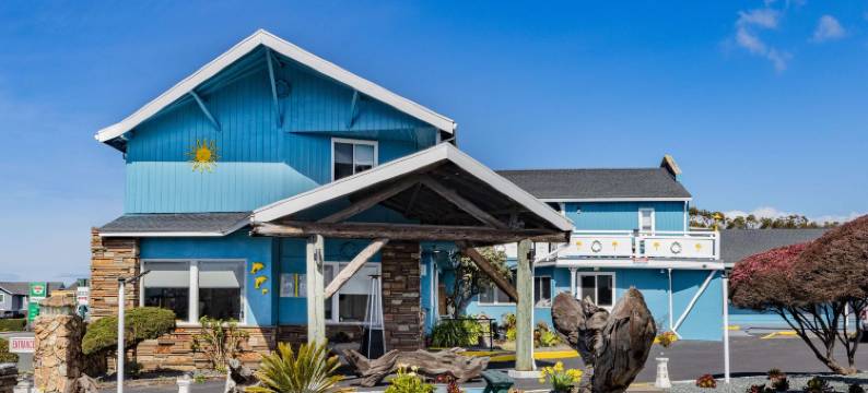 滨海套房旅店 - 温德姆戴斯酒店(Oceanside Inn & Suites, a Days Inn by Wyndham)图片