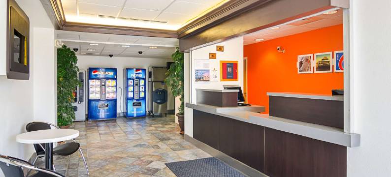 怀俄明惠特兰 6 号汽车旅馆(Motel 6 Wheatland, WY)图片