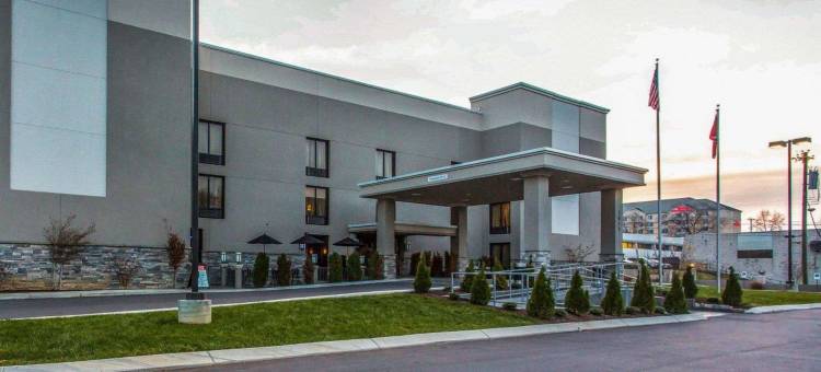 纳什维尔机场品质套房酒店(Quality Suites Nashville Airport)图片