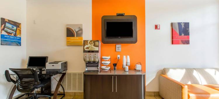 威斯康星巴拉布 - 德尔顿湖 6 号汽车旅馆(Motel 6 Baraboo, WI - Lake Delton)图片