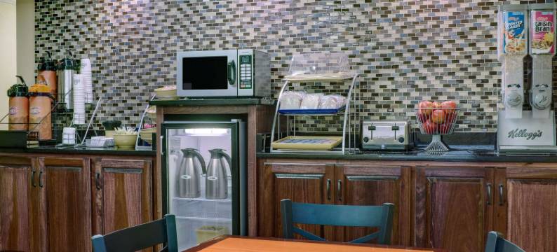 美肯I-475戴斯酒店(Days Inn by Wyndham Macon I-475)图片