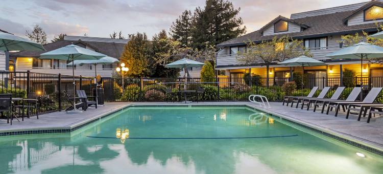 阿普托斯海崖旅馆(Seacliff Inn Aptos, Tapestry Collection by Hilton)图片