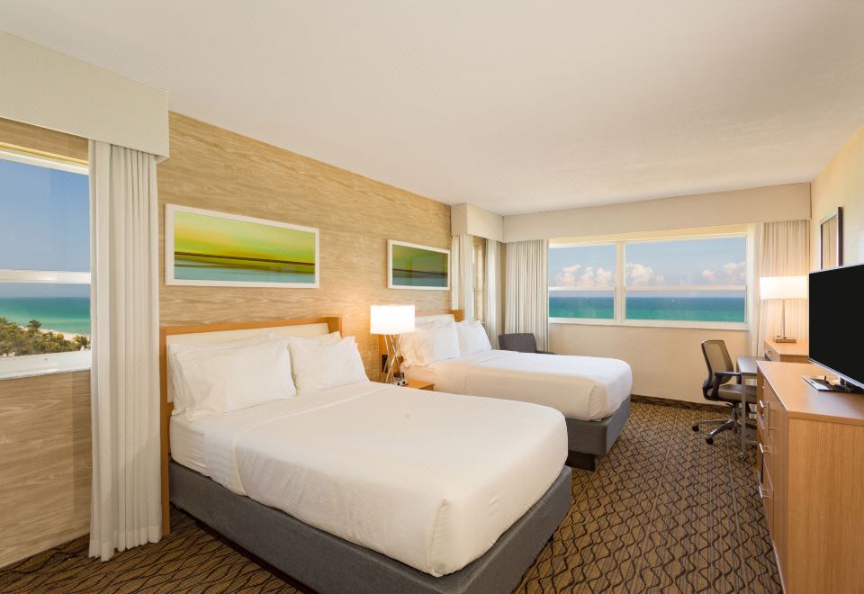 Holiday Inn Miami Beach-Oceanfront Over view