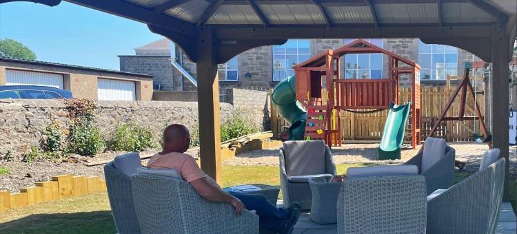 The Brig & Barrel Hotel图片