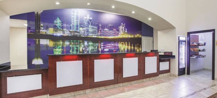 加兰港口拉昆塔温德姆套房酒店(La Quinta Inn & Suites by Wyndham Garland Harbor Point)图片