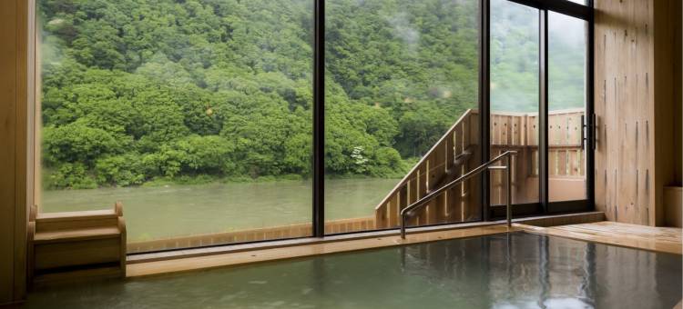 高见屋最上川别邸红旅馆(Takamiya Ryokan Beni)图片