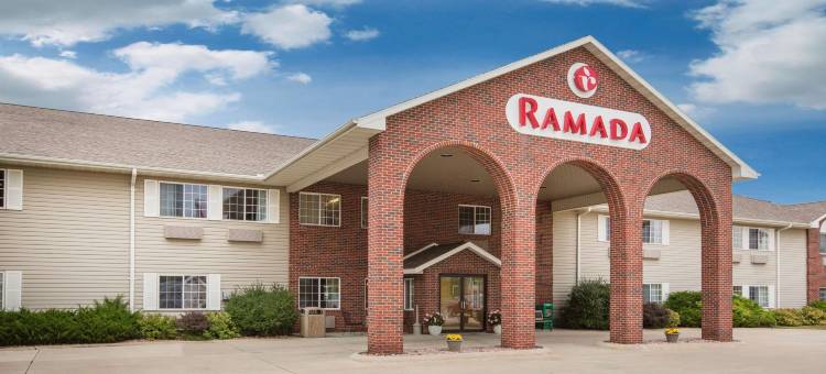 灵湖-奥科博吉温德姆华美达酒店(Ramada by Wyndham Spirit Lake/Okoboji)图片