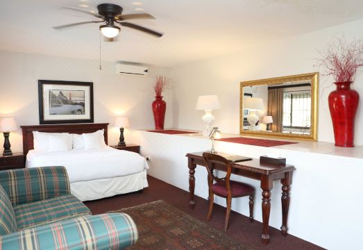 Kingston Place Guesthouse Hotel Overview