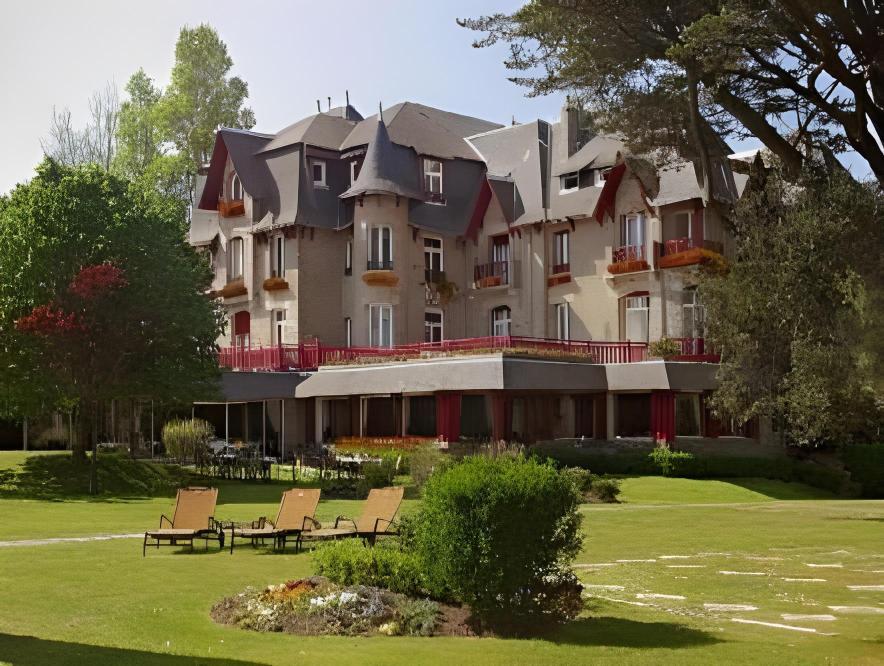 Le Castel Marie Louise Over view