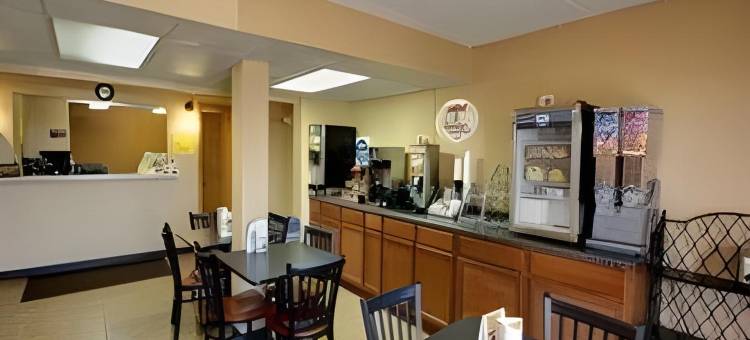 卢韦恩I-90温德姆速8酒店(Super 8 by Wyndham Luverne I90)图片