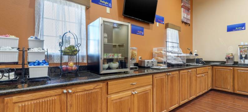 木风贝斯特韦斯特套房酒店(Best Western Windwood Inn  Suites)图片