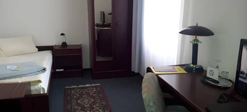 伍珀塔尔酒店(Hotel Wippertal - Voll Klimatisiert)图片