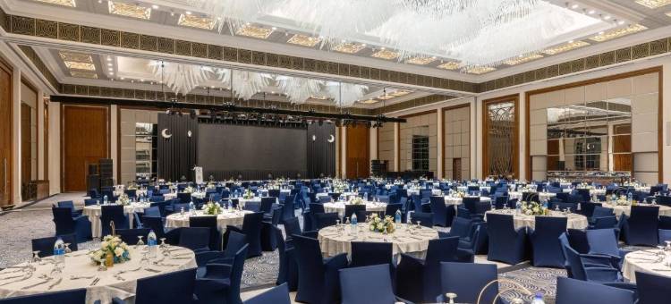 迪拜希尔顿艾尔哈布图尔城酒店(Hilton Dubai Al Habtoor City)图片