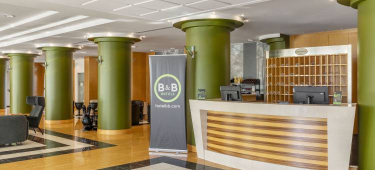 库尼欧克里斯特尔 B&B 酒店(B&B Hotel Cuneo Cristal)图片