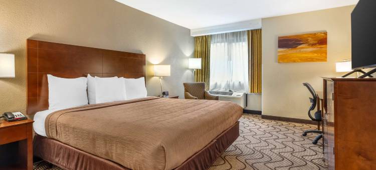 约翰缪尔贝斯特韦斯特优质酒店(Best Western John Muir Inn)图片