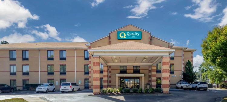 罗利市中心凯艺酒店(Quality Inn Raleigh Downtown)图片