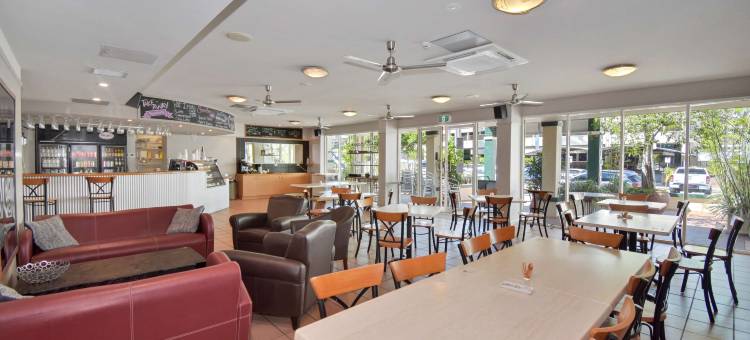 汤斯维尔城市绿洲旅馆, BW舒适精选(City Oasis Inn Townsville, SureStay Collection by BW)图片