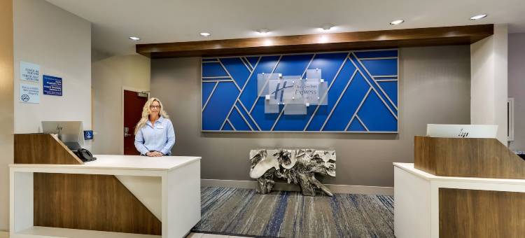 洲际智选假日酒店及套房阿德莫尔(Holiday Inn Express & Suites Ardmore)图片