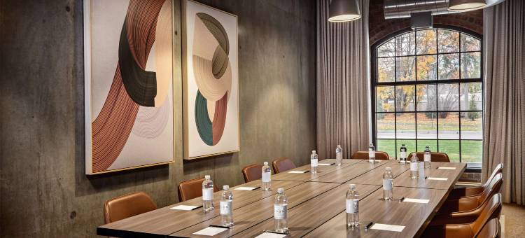 希尔顿启缤精选织布机酒店(The Loom Hotel, Tapestry Collection by Hilton)图片