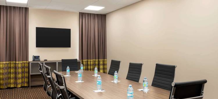 汤普森温德姆速8酒店(Super 8 by Wyndham Thompson)图片