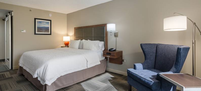 希尔顿欢朋酒店-卡温顿(Hampton Inn Covington)图片