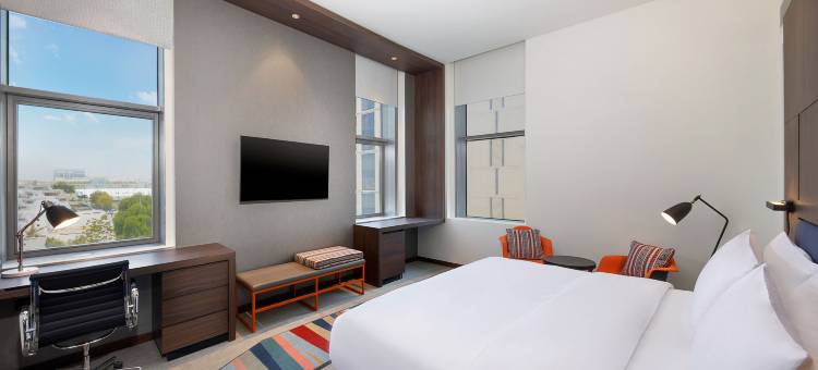 迪拜机场雅乐轩酒店(Aloft Dubai Airport)图片