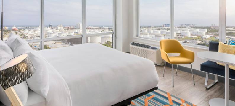 劳德代尔堡机场雅乐轩酒店(Aloft Fort Lauderdale Airport)图片