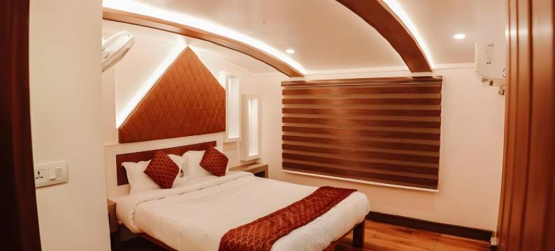 Venice Premium Houseboats Alleppey图片