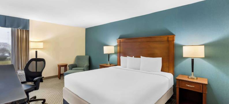 休斯顿霍比机场索内斯塔精选酒店(Sonesta Essential Houston Hobby Airport)图片