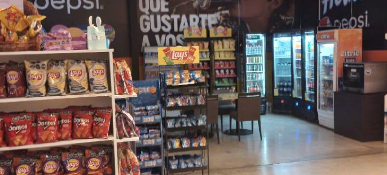 卡洛斯帕斯豪生别墅酒店(Howard Johnson Plaza Villa Carlos Paz)图片