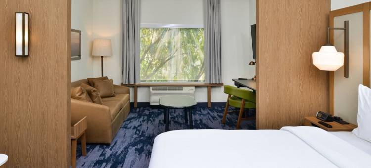 Fairfield Inn & Suites Charlotte University Research Park图片