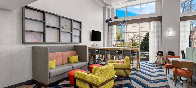 夏洛特机场欢朋套房酒店(Hampton Inn & Suites Charlotte-Airport)图片