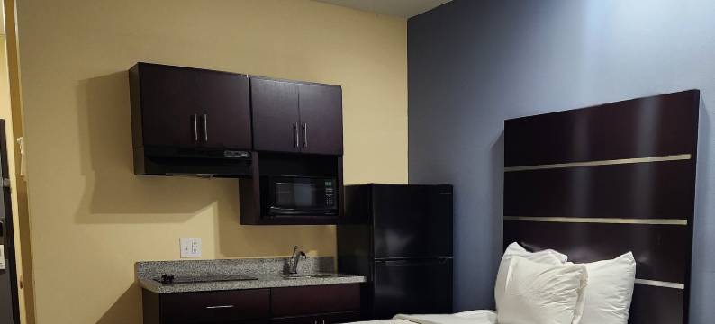 巴吞鲁日机场温德姆戴斯酒店(Days Inn by Wyndham Baton Rouge Airport)图片