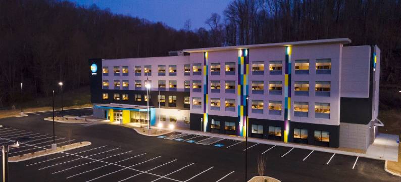 田纳西西布里斯托尔希尔顿Tru酒店(Tru by Hilton West Bristol TN)图片