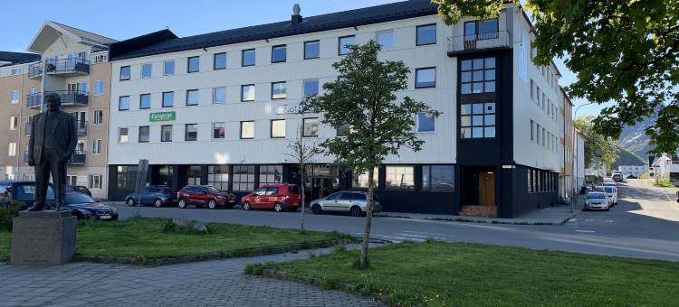 斯沃尔韦尔法斯特酒店(Fast Hotel Svolvær)图片