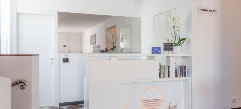 斯普利特日落酒店间客房酒店(Sunset Split Rooms)图片