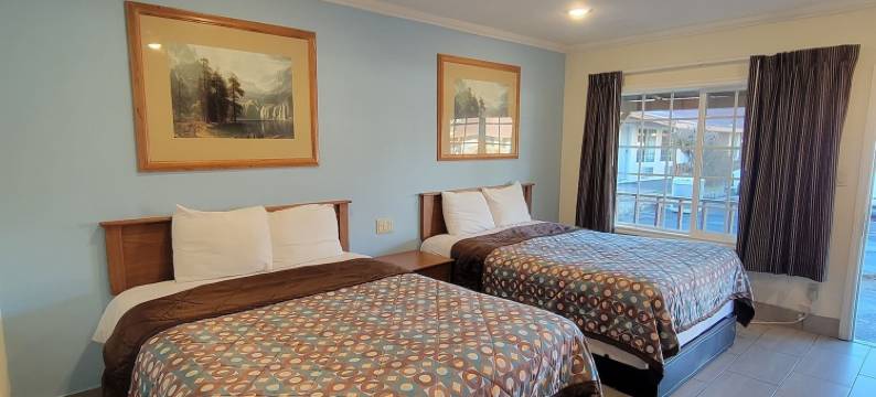 汤豪斯汽车旅馆(Townhouse Motel)图片