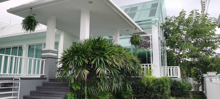 黎明寺酒店(Wan Arun Houses)图片