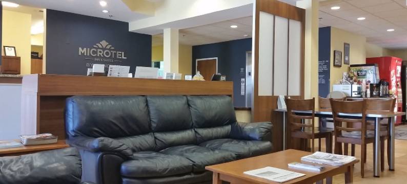 科尔尼麦客达套房酒店(Microtel Inn & Suites by Wyndham Kearney)图片