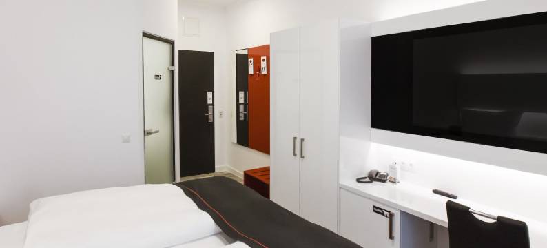 汉诺威-朗根哈根机场多美洛酒店(Dormero Hotel Hannover-Langenhagen Airport)图片