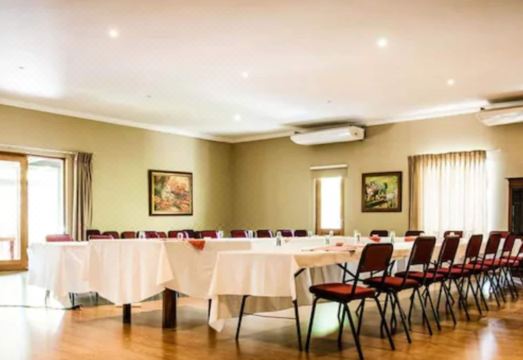 Willows Boutique Hotel Hotel Overview