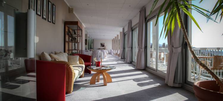 滨海岩石酒店(Hotel Roc E Mare)图片