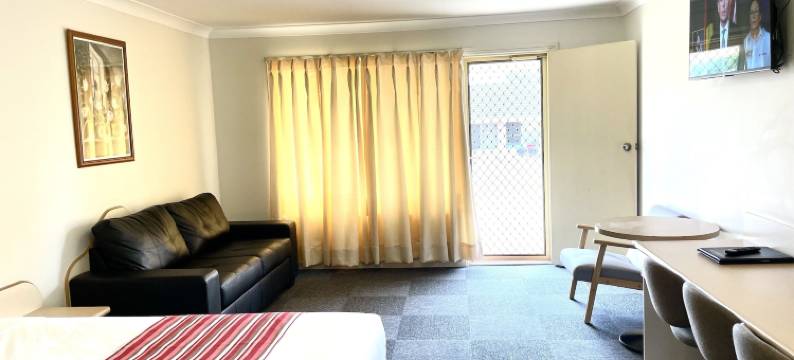 高尔夫景汽车旅馆(Golfview Motor Inn)图片