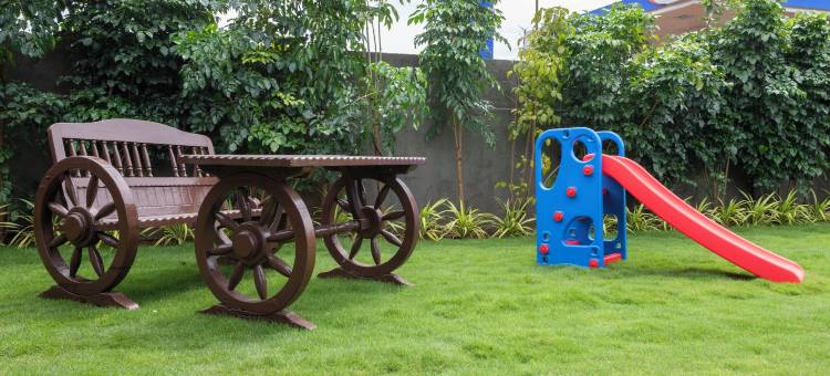 石木酒店安博利(Stone Wood Hotel Amboli)图片