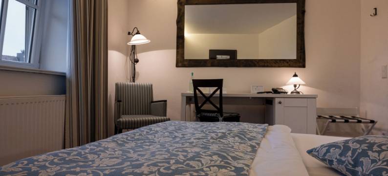 让辛施霍夫酒店(Landhotel Jann Hinsch Hof)图片